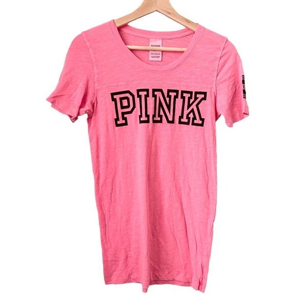 PINK Victoria's Secret Basic Crewneck T-Shirt in Size Small - Picture 1 of 8